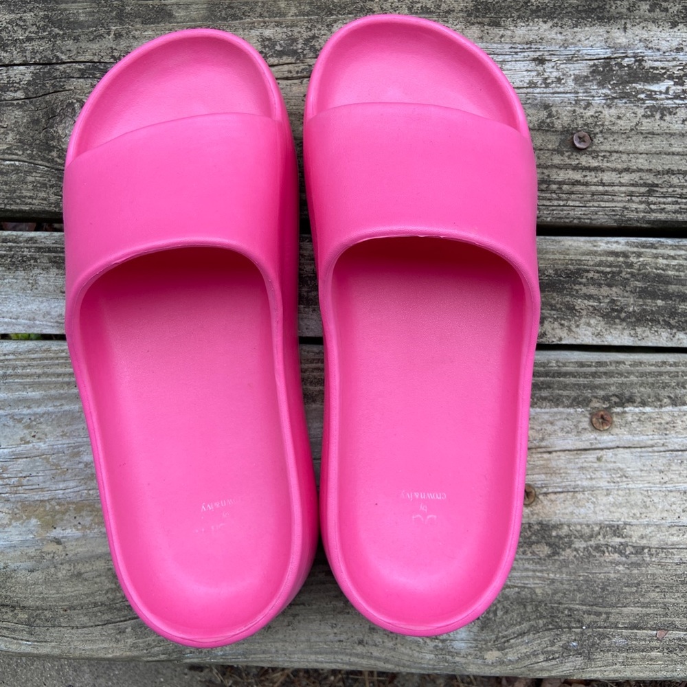 Crown & Ivy Foam Platform Slides 6